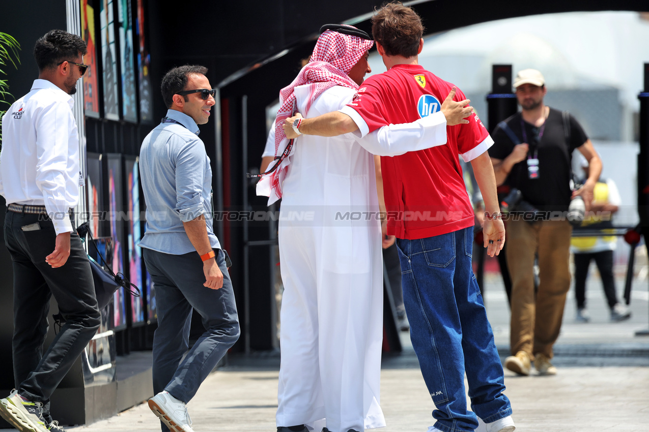 GP ARABIA SAUDITA, Charles Leclerc (MON) Ferrari.

18.04.2025. Formula 1 World Championship, Rd 5, Saudi Arabian Grand Prix, Jeddah, Saudi Arabia, Practice Day.

- www.xpbimages.com, EMail: requests@xpbimages.com © Copyright: Bearne / XPB Images
