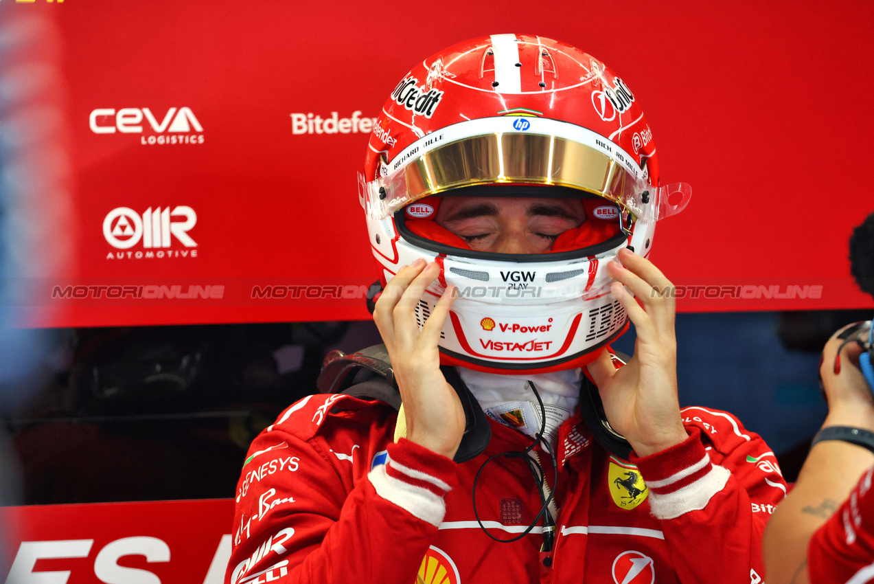 GP ARABIA SAUDITA, Charles Leclerc (MON) Ferrari.

18.04.2025. Formula 1 World Championship, Rd 5, Saudi Arabian Grand Prix, Jeddah, Saudi Arabia, Practice Day.

- www.xpbimages.com, EMail: requests@xpbimages.com © Copyright: Batchelor / XPB Images