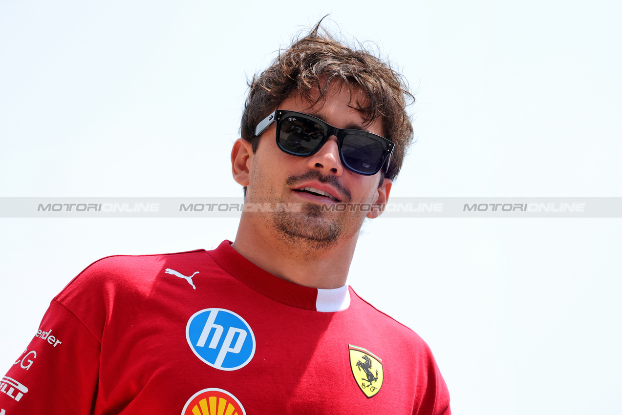 GP ARABIA SAUDITA, Charles Leclerc (MON) Ferrari.

18.04.2025. Formula 1 World Championship, Rd 5, Saudi Arabian Grand Prix, Jeddah, Saudi Arabia, Practice Day.

- www.xpbimages.com, EMail: requests@xpbimages.com © Copyright: Bearne / XPB Images