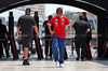 GP ARABIA SAUDITA, Charles Leclerc (MON) Ferrari.

18.04.2025. Formula 1 World Championship, Rd 5, Saudi Arabian Grand Prix, Jeddah, Saudi Arabia, Practice Day.

 - www.xpbimages.com, EMail: requests@xpbimages.com © Copyright: Rew / XPB Images