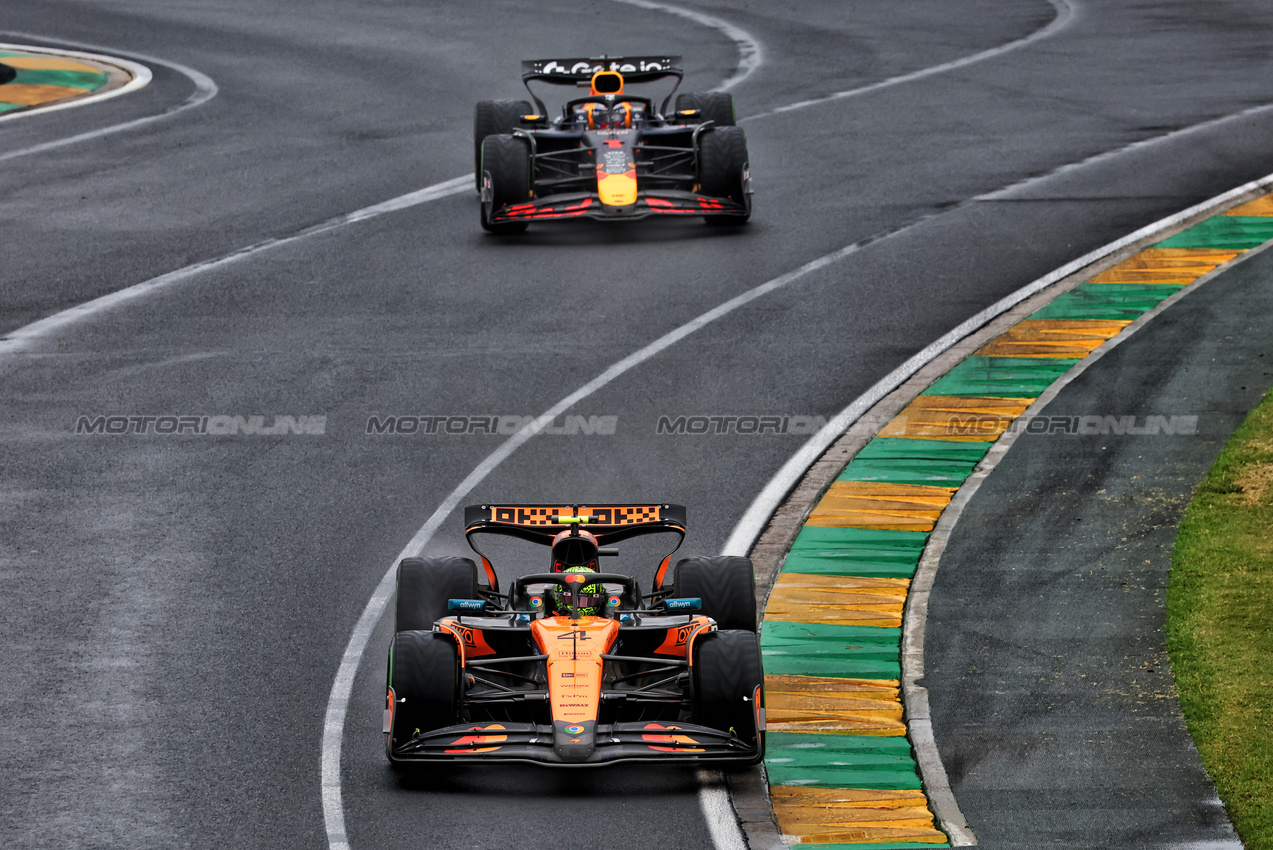 GP AUSTRALIA, Lando Norris (GBR) McLaren MCL39.

16.03.2025. Formula 1 World Championship, Rd 1, Australian Grand Prix, Albert Park, Melbourne, Australia, Gara Day.

- www.xpbimages.com, EMail: requests@xpbimages.com © Copyright: Batchelor / XPB Images