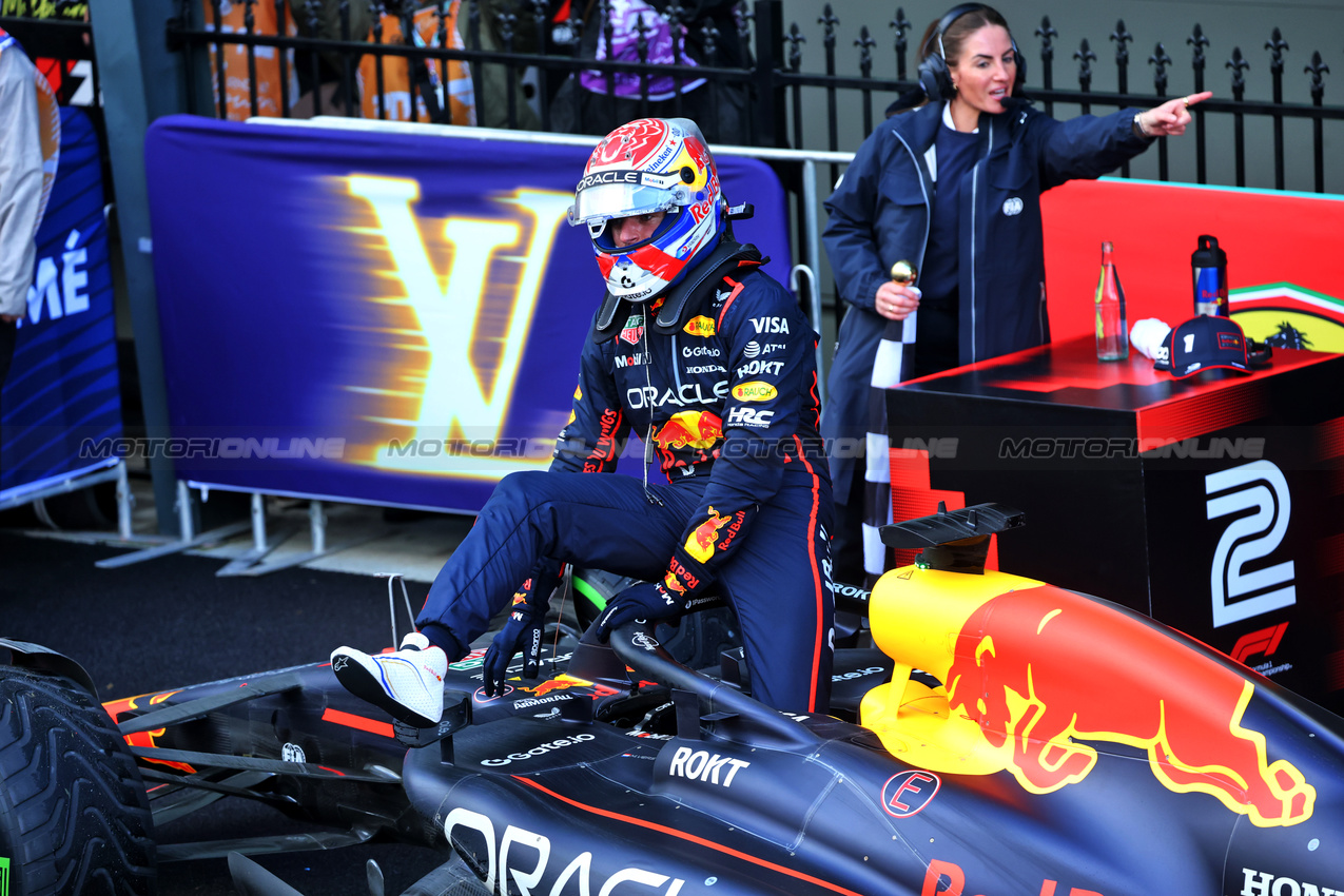 GP AUSTRALIA, Second placed Max Verstappen (NLD) Red Bull Racing RB21 in parc ferme.

16.03.2025. Formula 1 World Championship, Rd 1, Australian Grand Prix, Albert Park, Melbourne, Australia, Gara Day.

- www.xpbimages.com, EMail: requests@xpbimages.com © Copyright: Batchelor / XPB Images