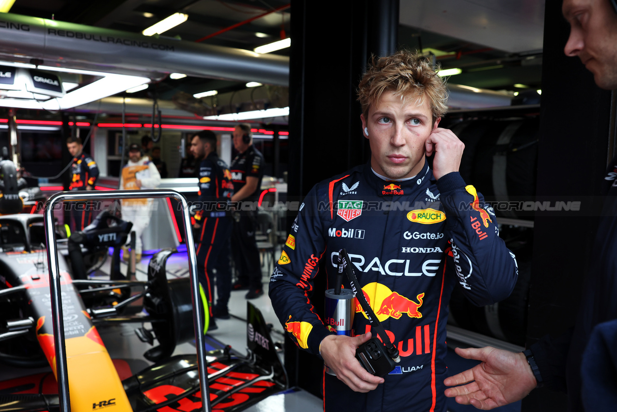 GP AUSTRALIA, Liam Lawson (NZL) Red Bull Racing.

16.03.2025. Formula 1 World Championship, Rd 1, Australian Grand Prix, Albert Park, Melbourne, Australia, Gara Day.

- www.xpbimages.com, EMail: requests@xpbimages.com © Copyright: Bearne / XPB Images