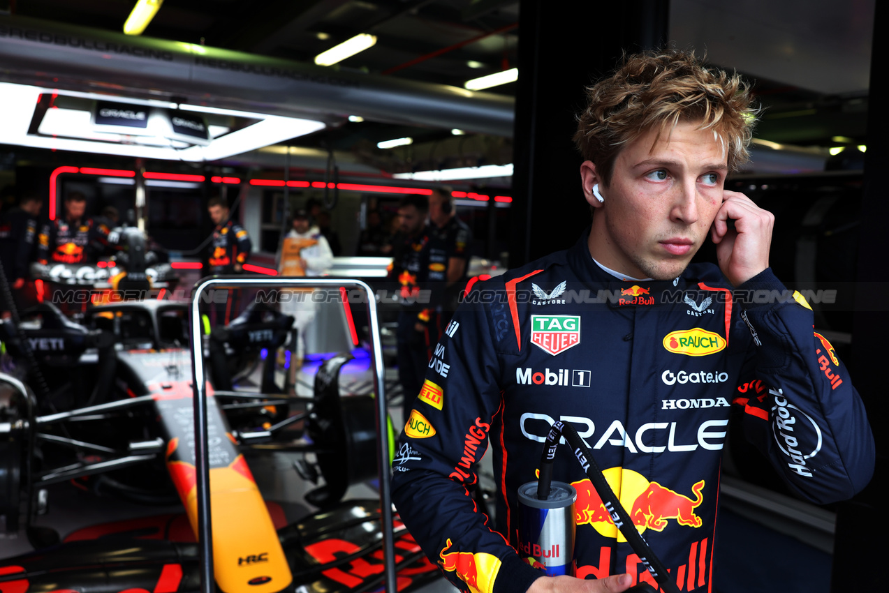 GP AUSTRALIA, Liam Lawson (NZL) Red Bull Racing.

16.03.2025. Formula 1 World Championship, Rd 1, Australian Grand Prix, Albert Park, Melbourne, Australia, Gara Day.

- www.xpbimages.com, EMail: requests@xpbimages.com © Copyright: Bearne / XPB Images