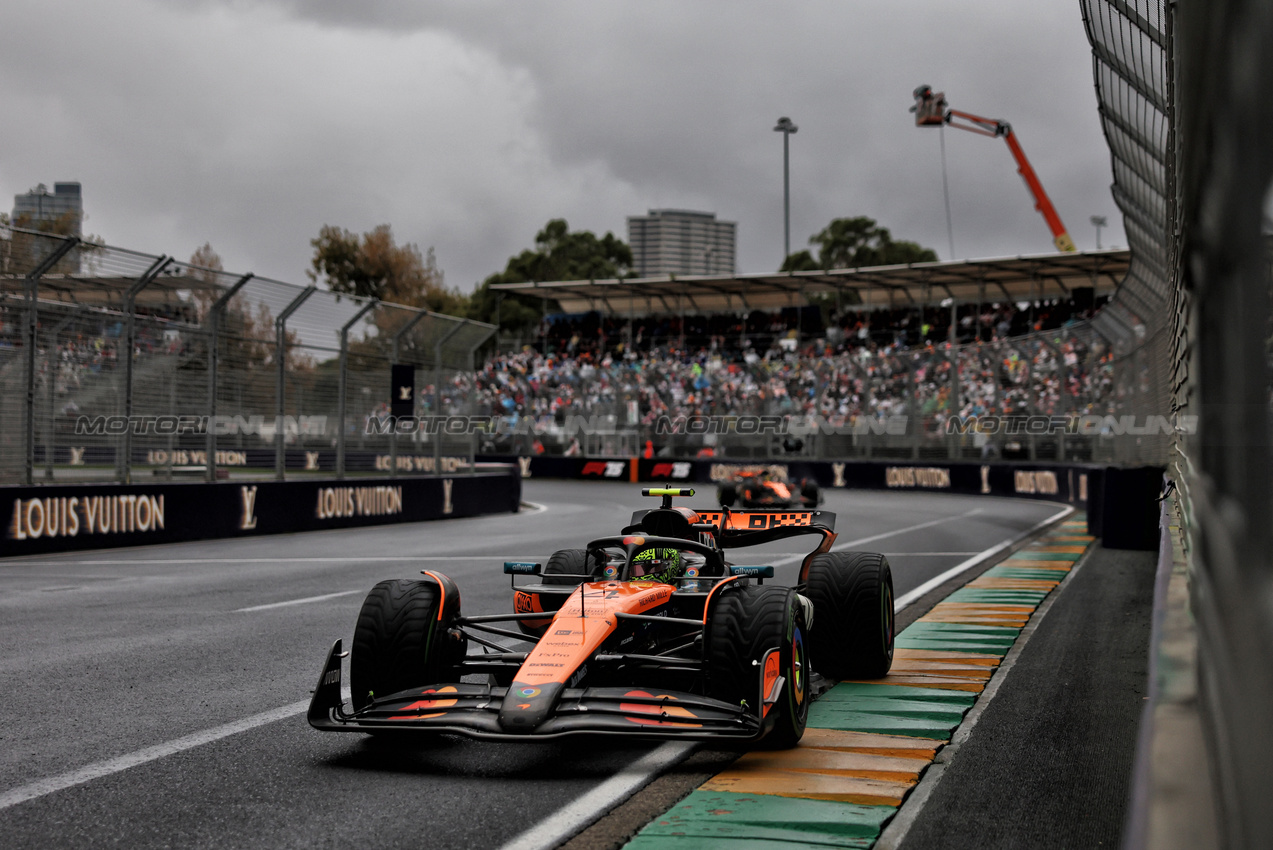 GP AUSTRALIA, Lando Norris (GBR) McLaren MCL39.

16.03.2025. Formula 1 World Championship, Rd 1, Australian Grand Prix, Albert Park, Melbourne, Australia, Gara Day.

- www.xpbimages.com, EMail: requests@xpbimages.com © Copyright: Bearne / XPB Images