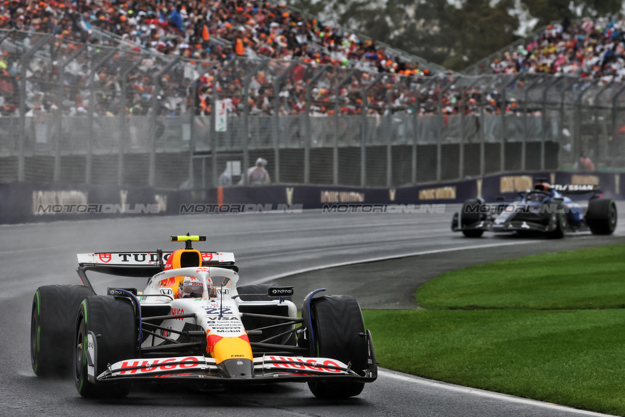 GP AUSTRALIA, Yuki Tsunoda (JPN) Racing Bulls VCARB 02.

16.03.2025. Formula 1 World Championship, Rd 1, Australian Grand Prix, Albert Park, Melbourne, Australia, Gara Day.

- www.xpbimages.com, EMail: requests@xpbimages.com © Copyright: Batchelor / XPB Images