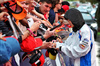 GP AUSTRALIA, Yuki Tsunoda (JPN) Racing Bulls with fans.

16.03.2025. Formula 1 World Championship, Rd 1, Australian Grand Prix, Albert Park, Melbourne, Australia, Gara Day.

- www.xpbimages.com, EMail: requests@xpbimages.com © Copyright: Moy / XPB Images