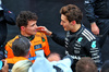 GP AUSTRALIA, (L to R): Gara winner Lando Norris (GBR) McLaren with third placed George Russell (GBR) Mercedes AMG F1 in parc ferme.

16.03.2025. Formula 1 World Championship, Rd 1, Australian Grand Prix, Albert Park, Melbourne, Australia, Gara Day.

- www.xpbimages.com, EMail: requests@xpbimages.com © Copyright: Batchelor / XPB Images