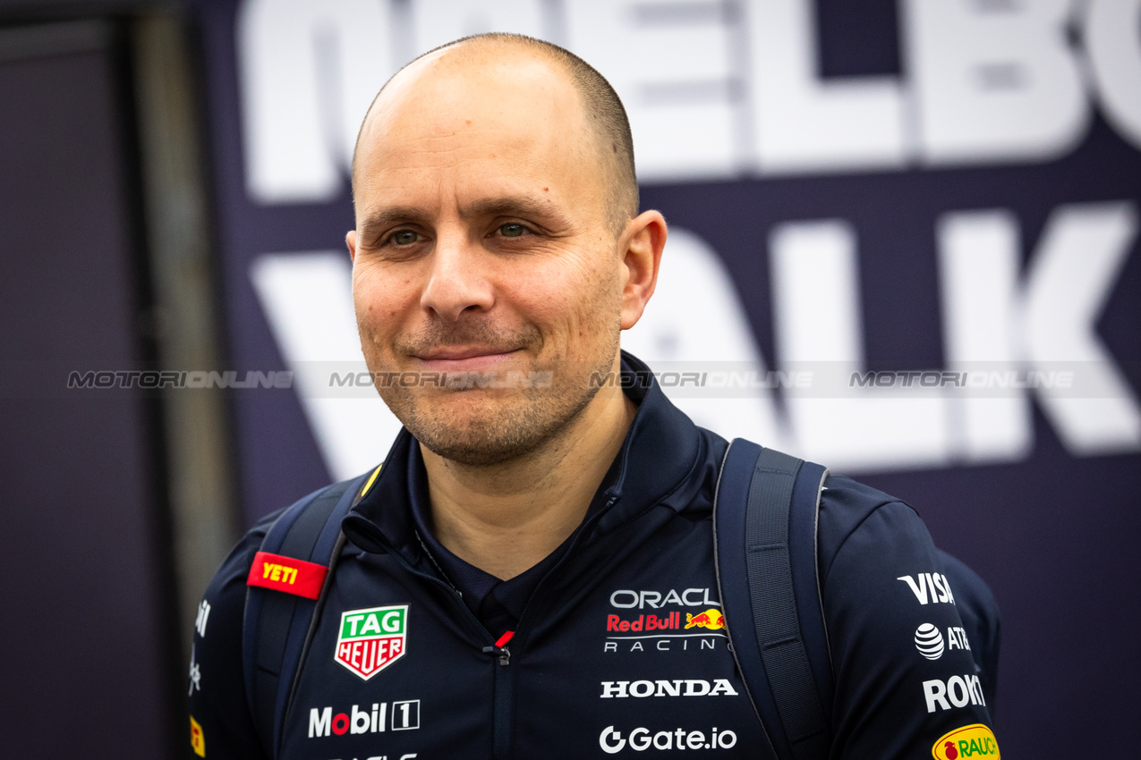 GP AUSTRALIA, Gianpiero Lambiase (ITA) Red Bull Racing Head of Racing.

13.03.2025. Formula 1 World Championship, Rd 1, Australian Grand Prix, Albert Park, Melbourne, Australia, Preparation Day.

- www.xpbimages.com, EMail: requests@xpbimages.com © Copyright: Bearne / XPB Images