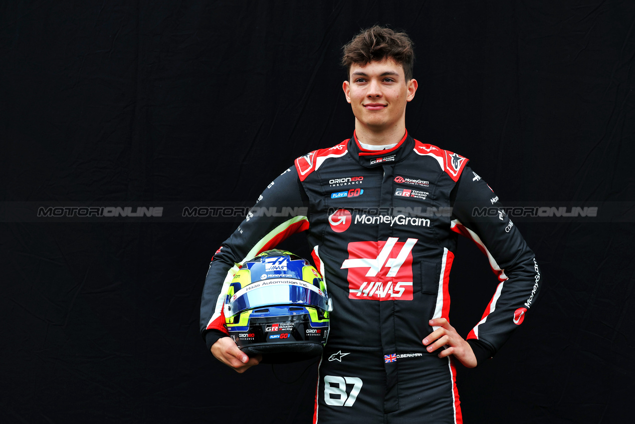 GP AUSTRALIA, Oliver Bearman (GBR) Haas F1 Team.

13.03.2025. Formula 1 World Championship, Rd 1, Australian Grand Prix, Albert Park, Melbourne, Australia, Preparation Day.

- www.xpbimages.com, EMail: requests@xpbimages.com © Copyright: Moy / XPB Images