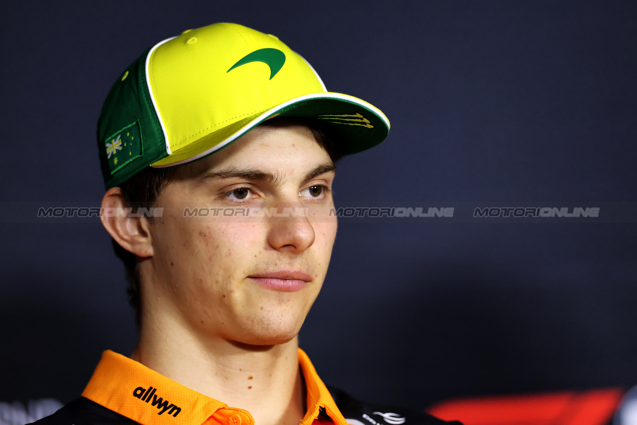 GP AUSTRALIA, Oscar Piastri (AUS) McLaren in the FIA Press Conference.

13.03.2025. Formula 1 World Championship, Rd 1, Australian Grand Prix, Albert Park, Melbourne, Australia, Preparation Day.

- www.xpbimages.com, EMail: requests@xpbimages.com © Copyright: Charniaux / XPB Images