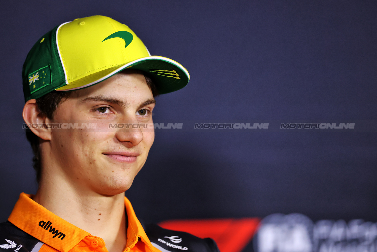 GP AUSTRALIA, Oscar Piastri (AUS) McLaren in the FIA Press Conference.

13.03.2025. Formula 1 World Championship, Rd 1, Australian Grand Prix, Albert Park, Melbourne, Australia, Preparation Day.

- www.xpbimages.com, EMail: requests@xpbimages.com © Copyright: Charniaux / XPB Images