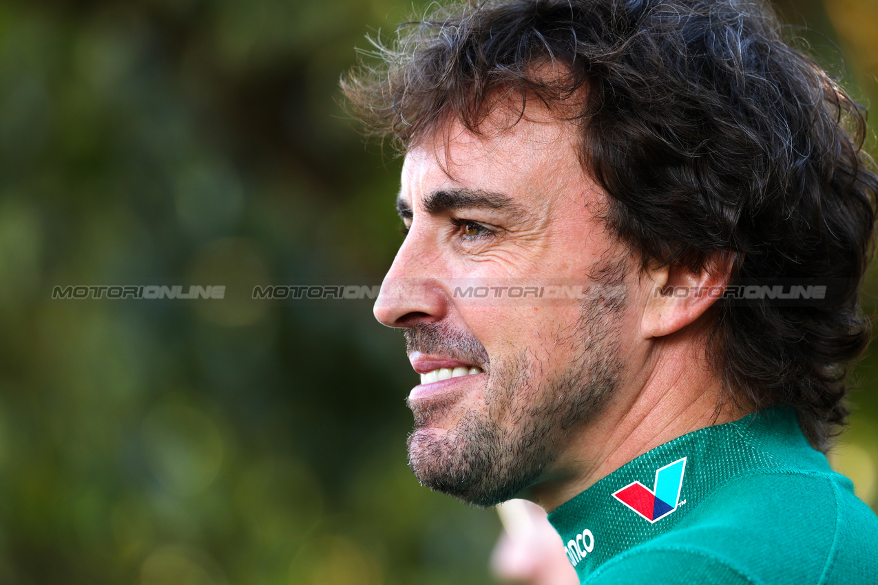 GP AUSTRALIA, Fernando Alonso (ESP), Aston Martin Racing 
13.03.2025. Formula 1 World Championship, Rd 1, Australian Grand Prix, Albert Park, Melbourne, Australia, Preparation Day.
- www.xpbimages.com, EMail: requests@xpbimages.com © Copyright: Charniaux / XPB Images