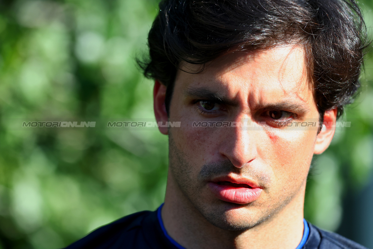 GP AUSTRALIA, Carlos Sainz (ESP) Atlassian Williams Racing.

13.03.2025. Formula 1 World Championship, Rd 1, Australian Grand Prix, Albert Park, Melbourne, Australia, Preparation Day.

- www.xpbimages.com, EMail: requests@xpbimages.com © Copyright: Batchelor / XPB Images