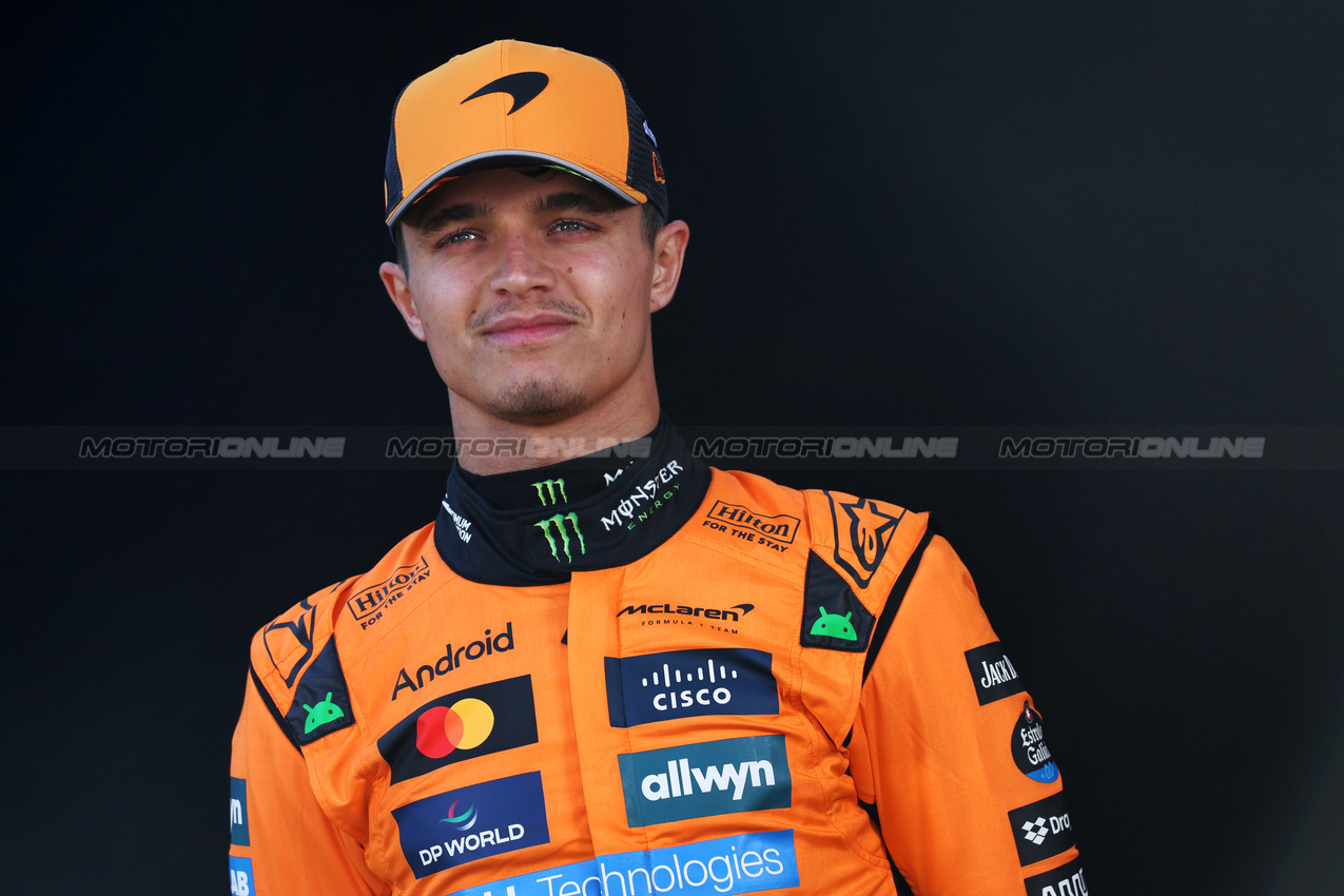 GP AUSTRALIA, Lando Norris (GBR) McLaren.

13.03.2025. Formula 1 World Championship, Rd 1, Australian Grand Prix, Albert Park, Melbourne, Australia, Preparation Day.

- www.xpbimages.com, EMail: requests@xpbimages.com © Copyright: Bearne / XPB Images