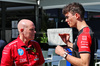 GP AUSTRALIA, (L to R): Jock Clear (GBR) Ferrari Senior Performance Engineer with Oliver Bearman (GBR) Haas F1 Team.

13.03.2025. Formula 1 World Championship, Rd 1, Australian Grand Prix, Albert Park, Melbourne, Australia, Preparation Day.

- www.xpbimages.com, EMail: requests@xpbimages.com © Copyright: Batchelor / XPB Images