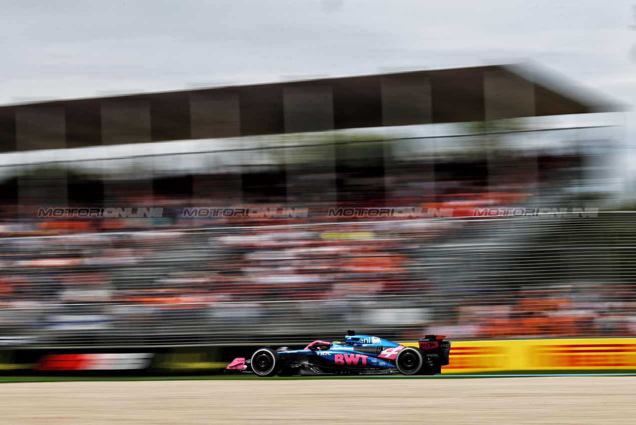 GP AUSTRALIA, Pierre Gasly (FRA) Alpine F1 Team A525.

15.03.2025. Formula 1 World Championship, Rd 1, Australian Grand Prix, Albert Park, Melbourne, Australia, Qualifiche Day.

- www.xpbimages.com, EMail: requests@xpbimages.com © Copyright: Charniaux / XPB Images