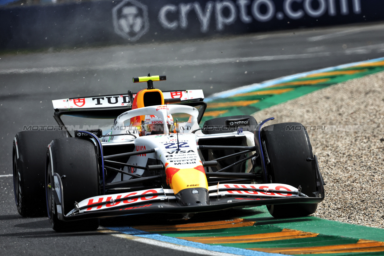 GP AUSTRALIA, Yuki Tsunoda (JPN) Racing Bulls VCARB 02.

15.03.2025. Formula 1 World Championship, Rd 1, Australian Grand Prix, Albert Park, Melbourne, Australia, Qualifiche Day.

- www.xpbimages.com, EMail: requests@xpbimages.com © Copyright: Bearne / XPB Images
