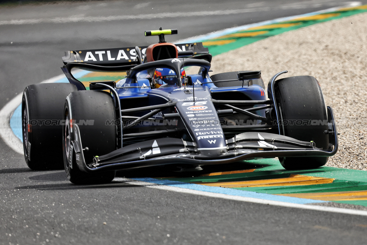 GP AUSTRALIA, Carlos Sainz (ESP) Atlassian Williams Racing FW46.

15.03.2025. Formula 1 World Championship, Rd 1, Australian Grand Prix, Albert Park, Melbourne, Australia, Qualifiche Day.

- www.xpbimages.com, EMail: requests@xpbimages.com © Copyright: Bearne / XPB Images