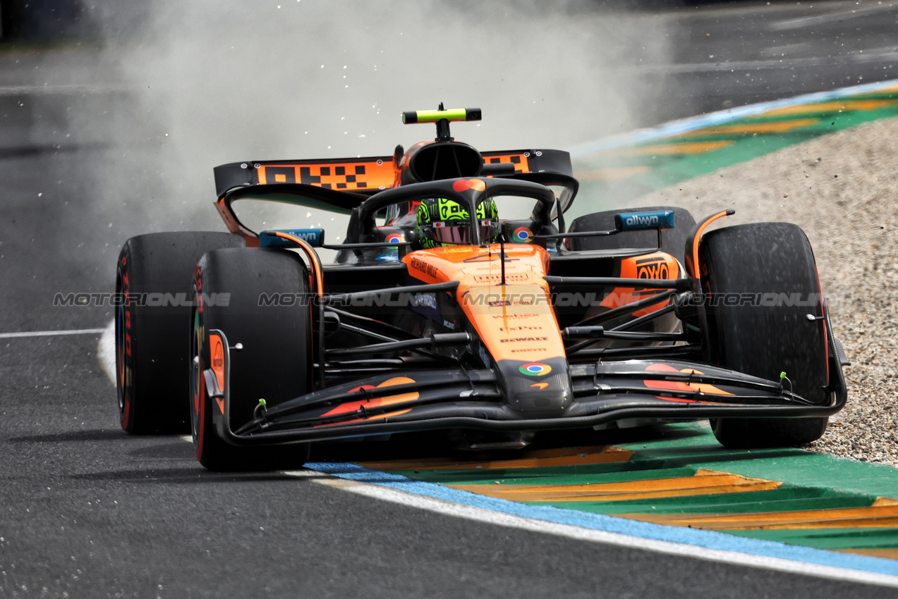 GP AUSTRALIA, Lando Norris (GBR) McLaren MCL39.

15.03.2025. Formula 1 World Championship, Rd 1, Australian Grand Prix, Albert Park, Melbourne, Australia, Qualifiche Day.

- www.xpbimages.com, EMail: requests@xpbimages.com © Copyright: Bearne / XPB Images