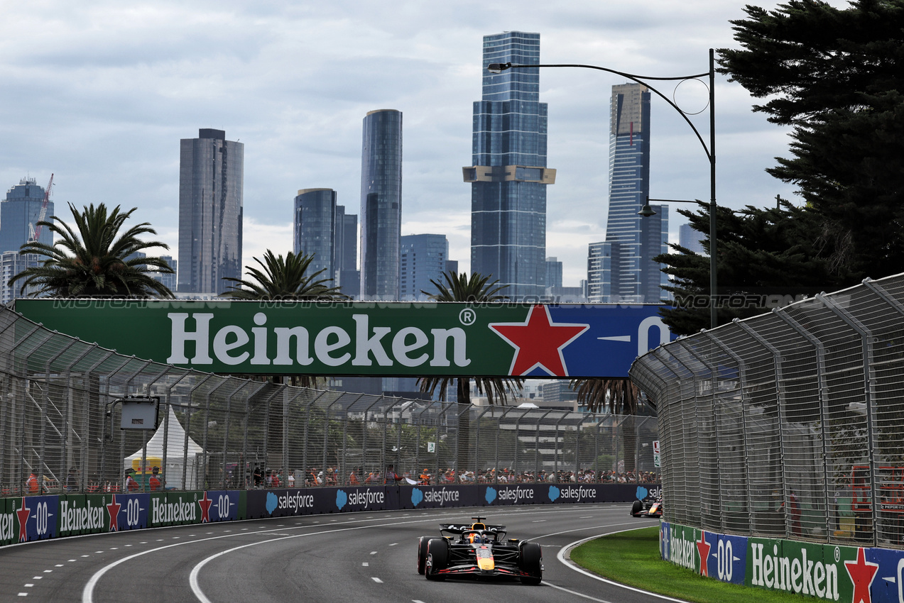 GP AUSTRALIA, Max Verstappen (NLD) Red Bull Racing RB21.

15.03.2025. Formula 1 World Championship, Rd 1, Australian Grand Prix, Albert Park, Melbourne, Australia, Qualifiche Day.

- www.xpbimages.com, EMail: requests@xpbimages.com © Copyright: Moy / XPB Images