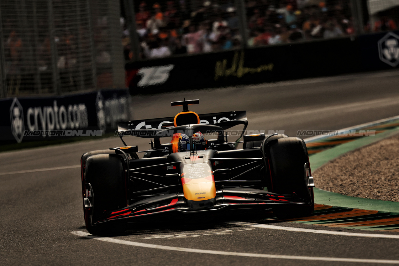 GP AUSTRALIA, Max Verstappen (NLD) Red Bull Racing RB21.

15.03.2025. Formula 1 World Championship, Rd 1, Australian Grand Prix, Albert Park, Melbourne, Australia, Qualifiche Day.

- www.xpbimages.com, EMail: requests@xpbimages.com © Copyright: Moy / XPB Images