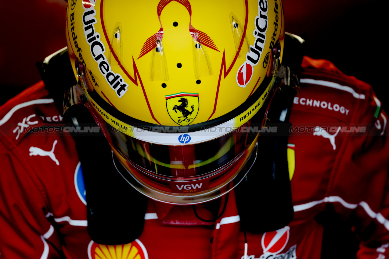 GP AUSTRALIA, Lewis Hamilton (GBR) Ferrari SF-25.

15.03.2025. Formula 1 World Championship, Rd 1, Australian Grand Prix, Albert Park, Melbourne, Australia, Qualifiche Day.

 - www.xpbimages.com, EMail: requests@xpbimages.com © Copyright: Coates / XPB Images