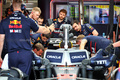 GP AUSTRALIA, Mechanics work on the Red Bull Racing RB21 of Liam Lawson (NZL) in the third practice session.

15.03.2025. Formula 1 World Championship, Rd 1, Australian Grand Prix, Albert Park, Melbourne, Australia, Qualifiche Day.

- www.xpbimages.com, EMail: requests@xpbimages.com © Copyright: Batchelor / XPB Images