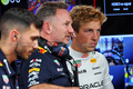 GP AUSTRALIA, Liam Lawson (NZL) Red Bull Racing with Christian Horner (GBR) Red Bull Racing Team Principal.

15.03.2025. Formula 1 World Championship, Rd 1, Australian Grand Prix, Albert Park, Melbourne, Australia, Qualifiche Day.

- www.xpbimages.com, EMail: requests@xpbimages.com © Copyright: Batchelor / XPB Images