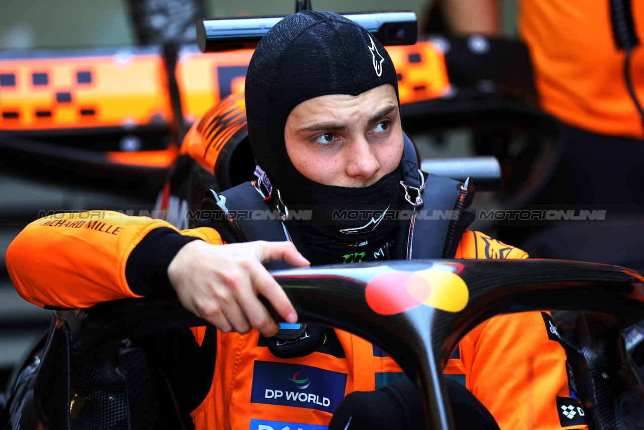 GP AUSTRALIA, Oscar Piastri (AUS) McLaren MCL39.

14.03.2025. Formula 1 World Championship, Rd 1, Australian Grand Prix, Albert Park, Melbourne, Australia, Practice Day.

- www.xpbimages.com, EMail: requests@xpbimages.com © Copyright: Batchelor / XPB Images