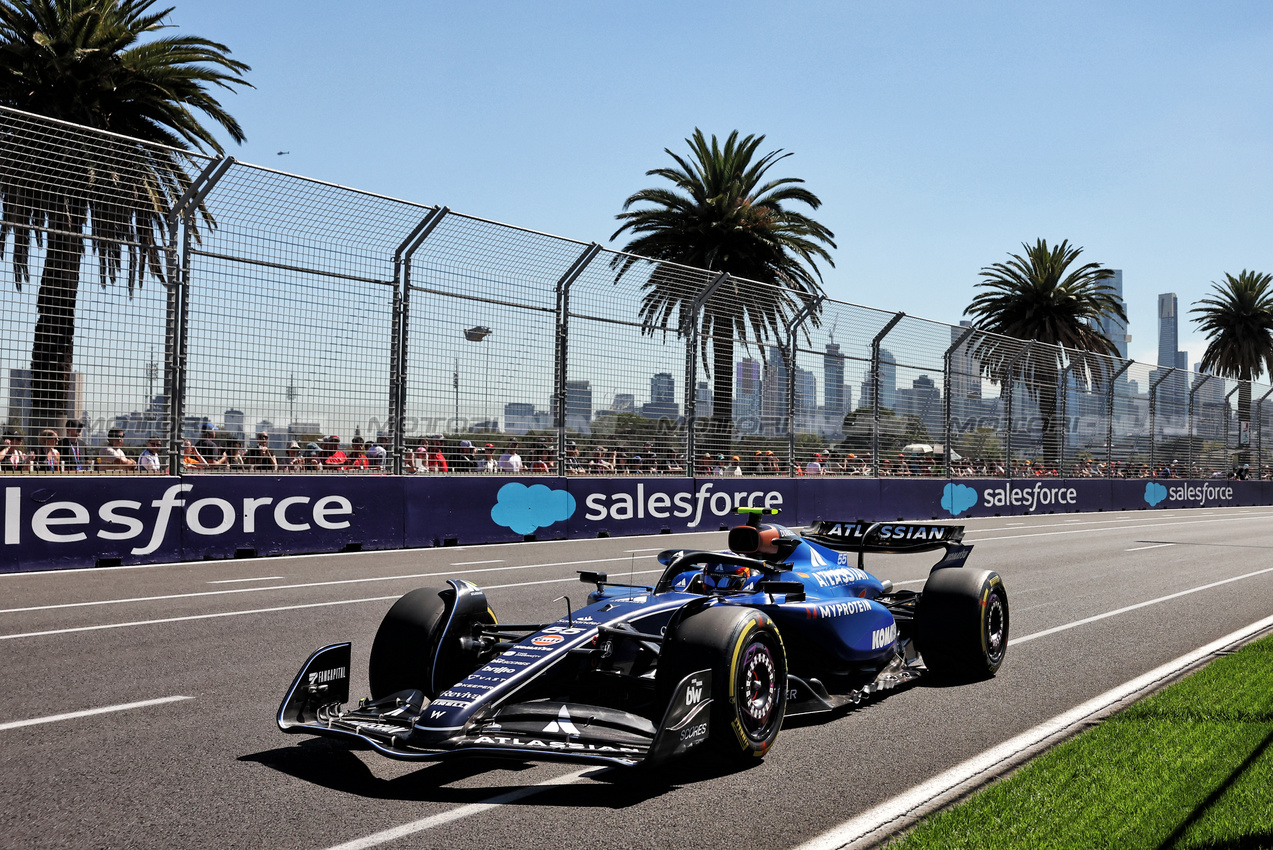 GP AUSTRALIA, Carlos Sainz (ESP) Atlassian Williams Racing FW46.

14.03.2025. Formula 1 World Championship, Rd 1, Australian Grand Prix, Albert Park, Melbourne, Australia, Practice Day.

- www.xpbimages.com, EMail: requests@xpbimages.com © Copyright: Bearne / XPB Images