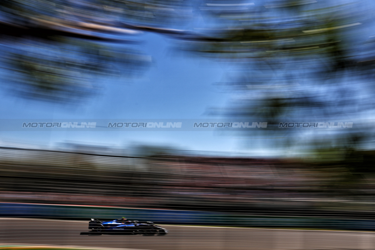 GP AUSTRALIA, Carlos Sainz (ESP) Atlassian Williams Racing FW46.

14.03.2025. Formula 1 World Championship, Rd 1, Australian Grand Prix, Albert Park, Melbourne, Australia, Practice Day.

- www.xpbimages.com, EMail: requests@xpbimages.com © Copyright: Charniaux / XPB Images