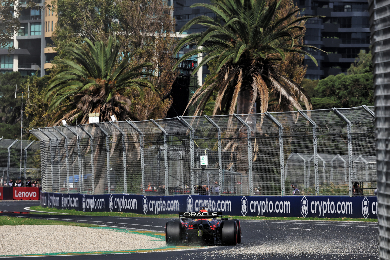 GP AUSTRALIA, Max Verstappen (NLD) Red Bull Racing RB21.

14.03.2025. Formula 1 World Championship, Rd 1, Australian Grand Prix, Albert Park, Melbourne, Australia, Practice Day.

- www.xpbimages.com, EMail: requests@xpbimages.com © Copyright: Bearne / XPB Images