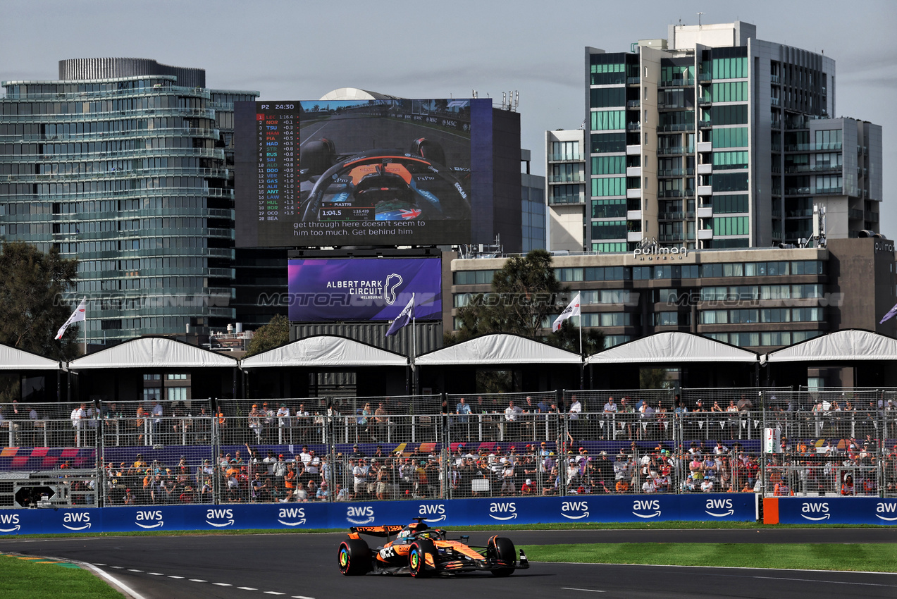 GP AUSTRALIA, Oscar Piastri (AUS) McLaren MCL39.

14.03.2025. Formula 1 World Championship, Rd 1, Australian Grand Prix, Albert Park, Melbourne, Australia, Practice Day.

- www.xpbimages.com, EMail: requests@xpbimages.com © Copyright: Moy / XPB Images
