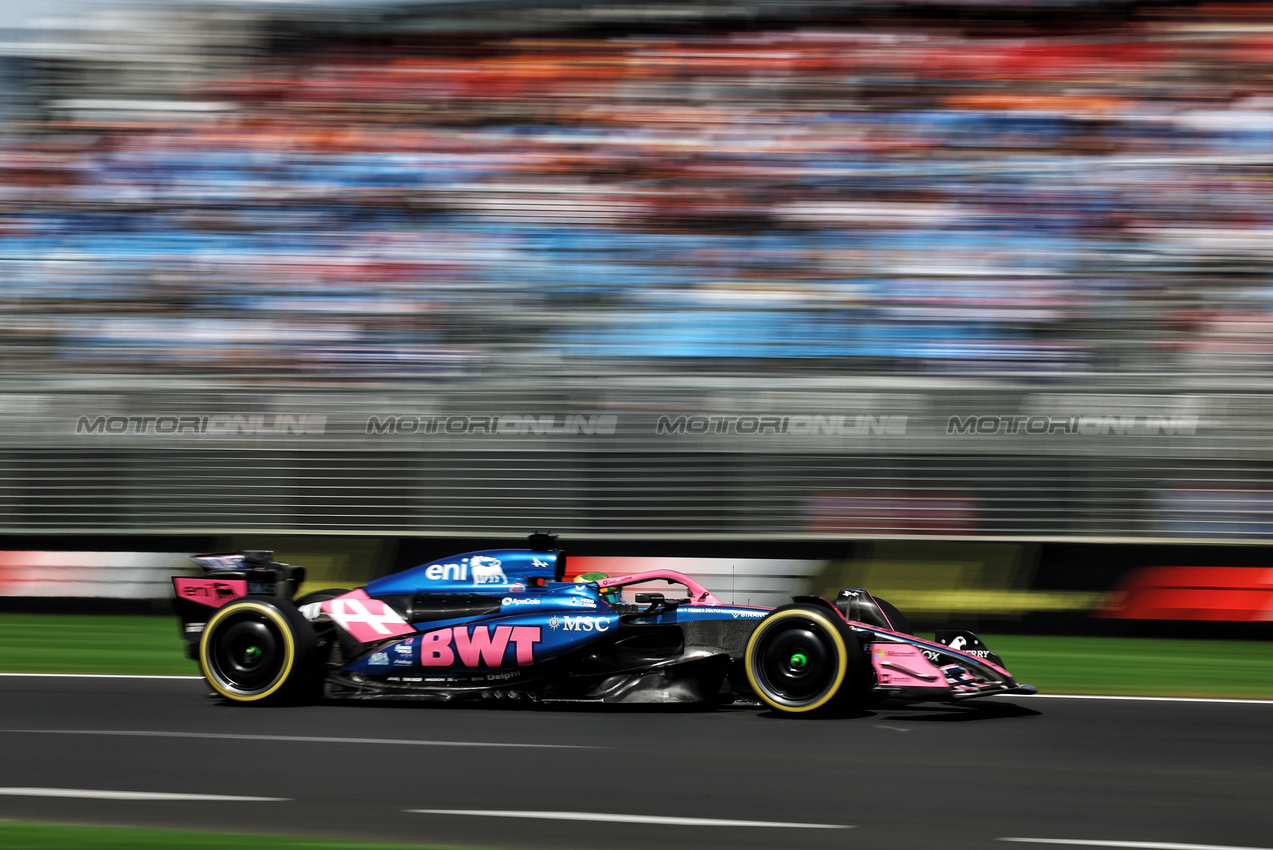 GP AUSTRALIA, Pierre Gasly (FRA) Alpine F1 Team A525.

14.03.2025. Formula 1 World Championship, Rd 1, Australian Grand Prix, Albert Park, Melbourne, Australia, Practice Day.

- www.xpbimages.com, EMail: requests@xpbimages.com © Copyright: Moy / XPB Images