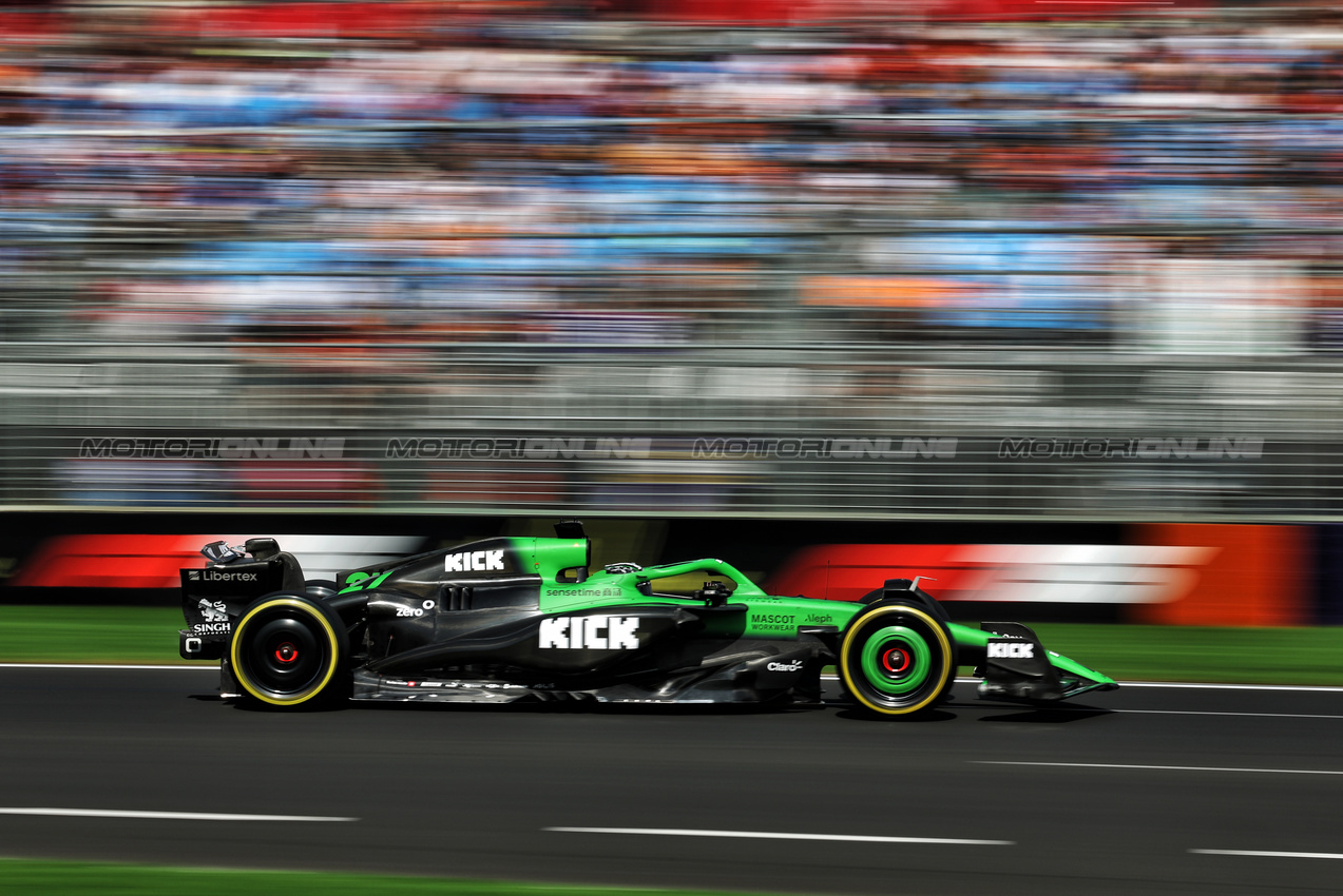 GP AUSTRALIA, Nico Hulkenberg (GER) Sauber C45.

14.03.2025. Formula 1 World Championship, Rd 1, Australian Grand Prix, Albert Park, Melbourne, Australia, Practice Day.

- www.xpbimages.com, EMail: requests@xpbimages.com © Copyright: Moy / XPB Images