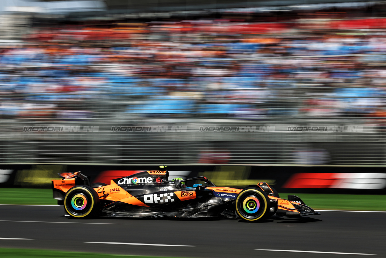 GP AUSTRALIA, Lando Norris (GBR) McLaren MCL39.

14.03.2025. Formula 1 World Championship, Rd 1, Australian Grand Prix, Albert Park, Melbourne, Australia, Practice Day.

- www.xpbimages.com, EMail: requests@xpbimages.com © Copyright: Moy / XPB Images