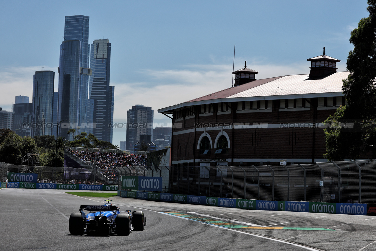 GP AUSTRALIA, Carlos Sainz (ESP) Atlassian Williams Racing FW46.

14.03.2025. Formula 1 World Championship, Rd 1, Australian Grand Prix, Albert Park, Melbourne, Australia, Practice Day.

- www.xpbimages.com, EMail: requests@xpbimages.com © Copyright: Charniaux / XPB Images