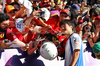 GP AUSTRALIA, Yuki Tsunoda (JPN) Racing Bulls with fans.

14.03.2025. Formula 1 World Championship, Rd 1, Australian Grand Prix, Albert Park, Melbourne, Australia, Practice Day.

- www.xpbimages.com, EMail: requests@xpbimages.com © Copyright: Moy / XPB Images