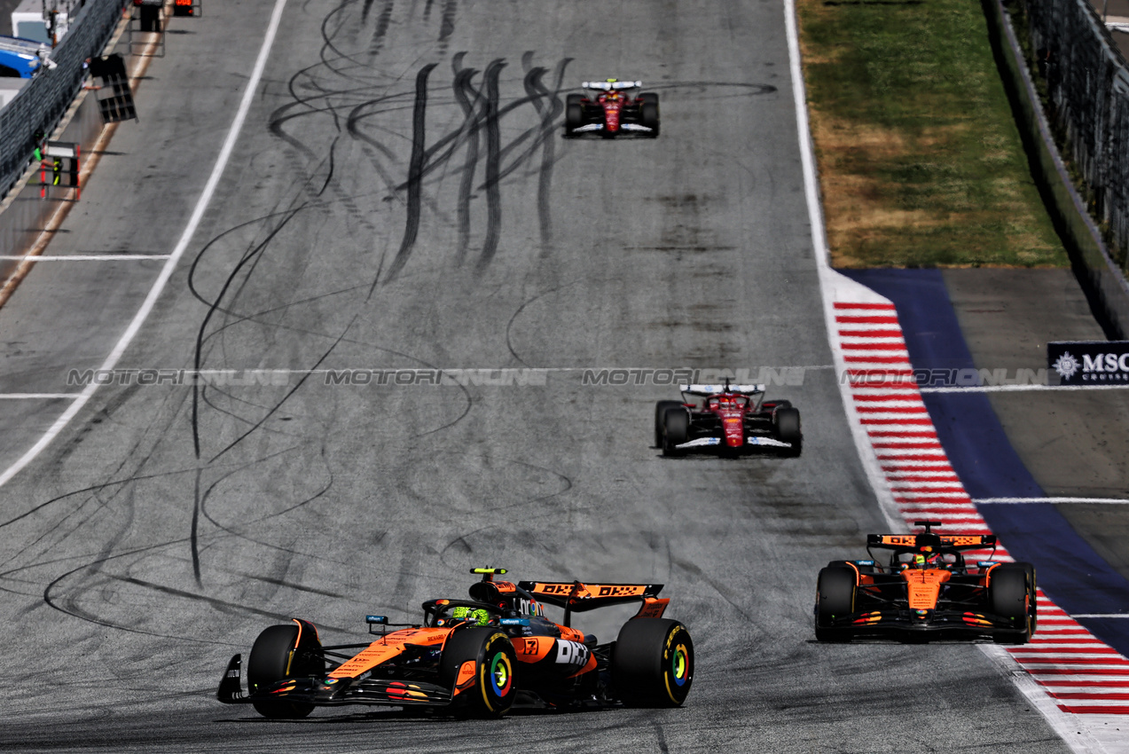 GP AUSTRIA, Lando Norris (GBR) McLaren MCL39.

29.06.2025. Formula 1 World Championship, Rd 11, Austrian Grand Prix, Spielberg, Austria, Gara Day.

- www.xpbimages.com, EMail: requests@xpbimages.com © Copyright: Batchelor / XPB Images