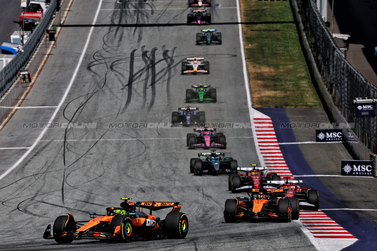 GP AUSTRIA, Lando Norris (GBR) McLaren MCL39.

29.06.2025. Formula 1 World Championship, Rd 11, Austrian Grand Prix, Spielberg, Austria, Gara Day.

- www.xpbimages.com, EMail: requests@xpbimages.com © Copyright: Batchelor / XPB Images