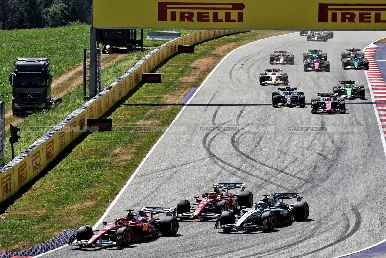 GP AUSTRIA, Charles Leclerc (MON) Ferrari SF-25 at the partenza of the race.

29.06.2025. Formula 1 World Championship, Rd 11, Austrian Grand Prix, Spielberg, Austria, Gara Day.

- www.xpbimages.com, EMail: requests@xpbimages.com © Copyright: Moy / XPB Images