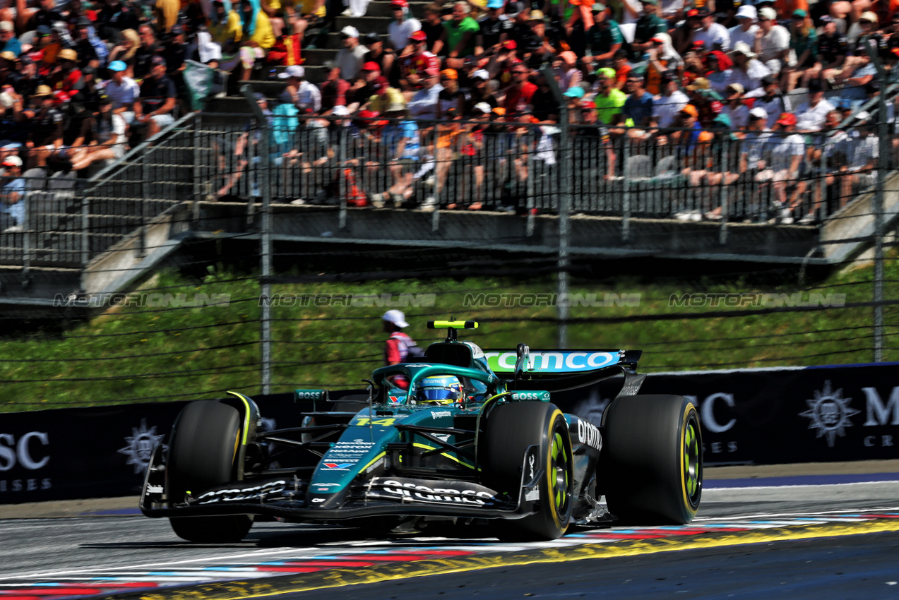 GP AUSTRIA, Fernando Alonso (ESP) Aston Martin F1 Team AMR25.

29.06.2025. Formula 1 World Championship, Rd 11, Austrian Grand Prix, Spielberg, Austria, Gara Day.

- www.xpbimages.com, EMail: requests@xpbimages.com © Copyright: Batchelor / XPB Images
