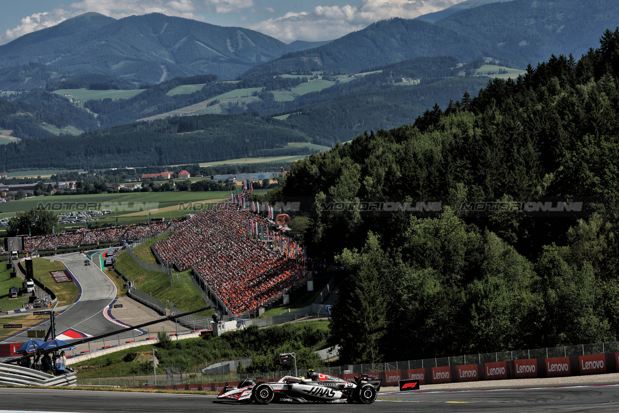 GP AUSTRIA, Oliver Bearman (GBR) Haas VF-25.

29.06.2025. Formula 1 World Championship, Rd 11, Austrian Grand Prix, Spielberg, Austria, Gara Day.

- www.xpbimages.com, EMail: requests@xpbimages.com © Copyright: Charniaux / XPB Images