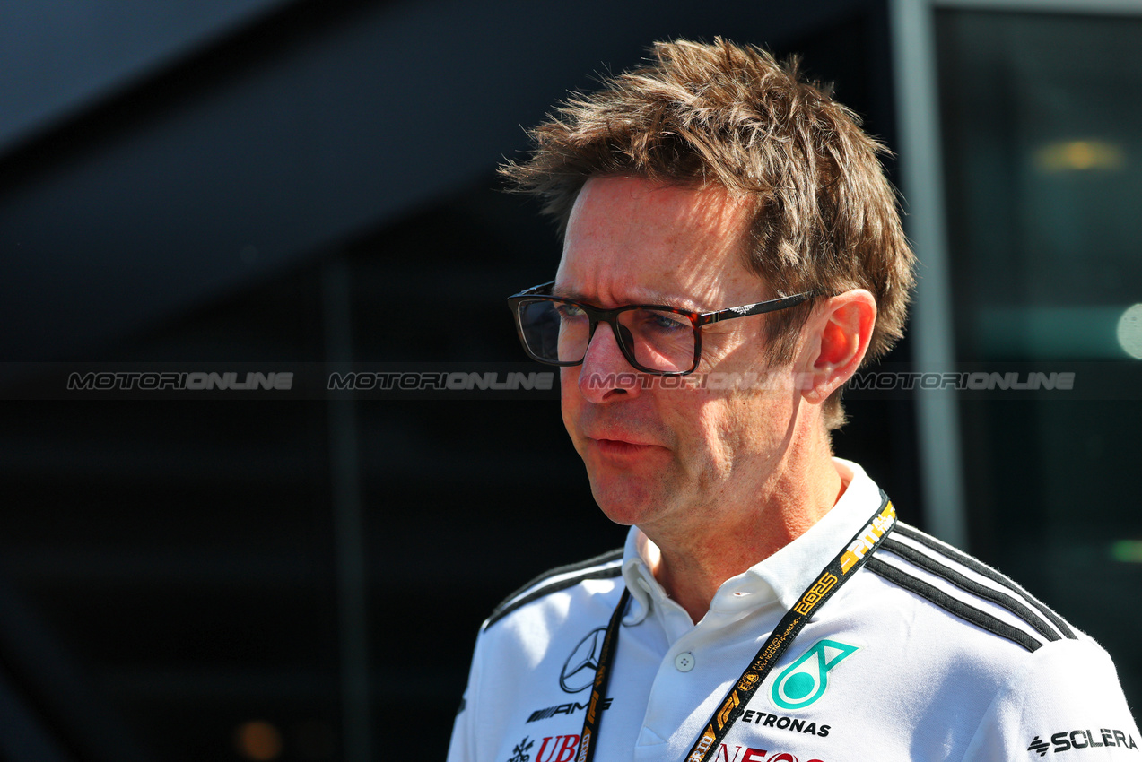 GP AUSTRIA, Andrew Shovlin (GBR) Mercedes AMG F1 Trackside Engineering Director.

29.06.2025. Formula 1 World Championship, Rd 11, Austrian Grand Prix, Spielberg, Austria, Gara Day.

- www.xpbimages.com, EMail: requests@xpbimages.com © Copyright: Batchelor / XPB Images