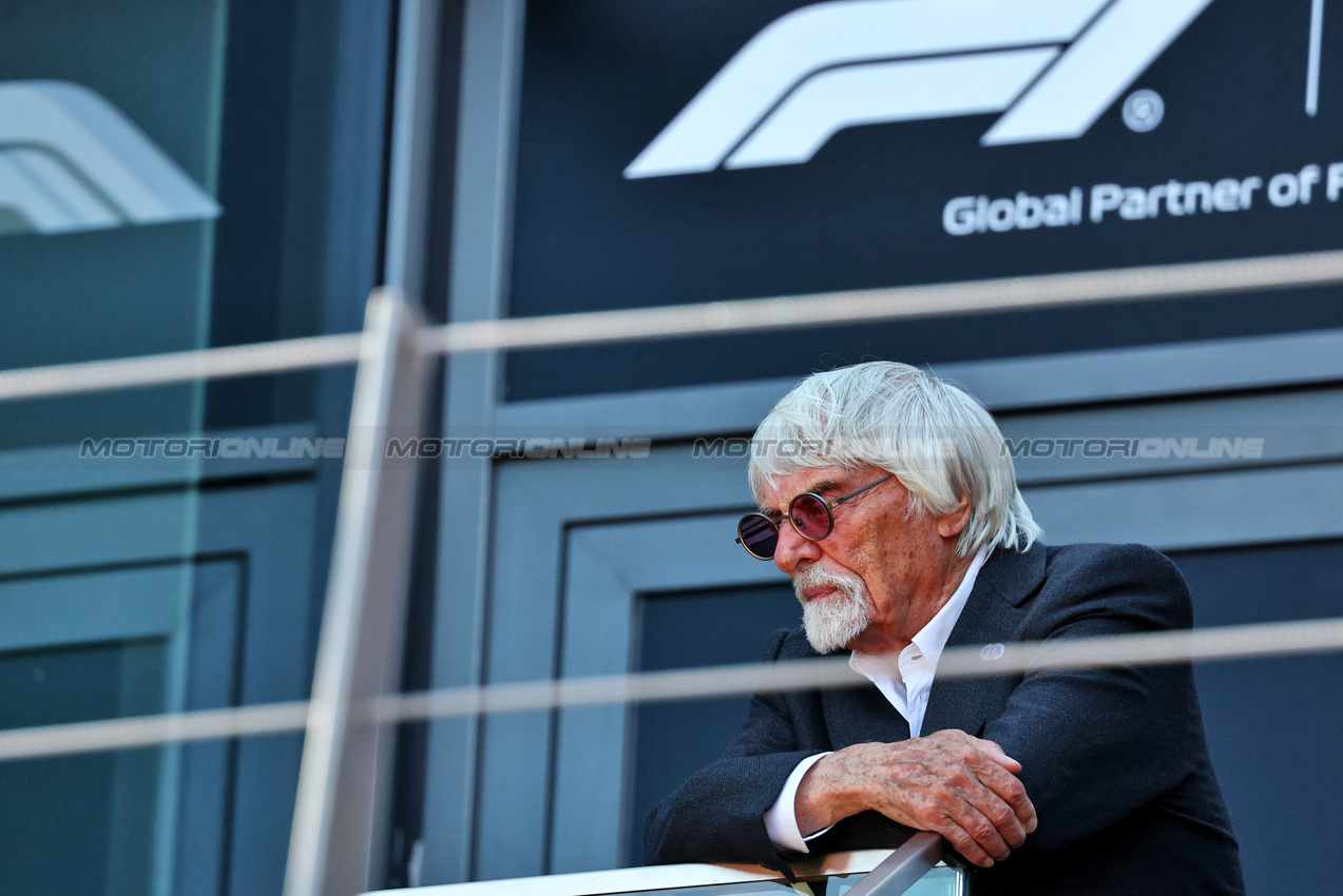 GP AUSTRIA, Bernie Ecclestone (GBR) on the podium.

29.06.2025. Formula 1 World Championship, Rd 11, Austrian Grand Prix, Spielberg, Austria, Gara Day.

- www.xpbimages.com, EMail: requests@xpbimages.com © Copyright: Batchelor / XPB Images