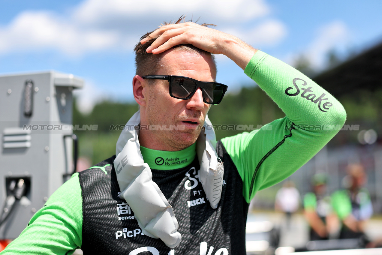 GP AUSTRIA, Nico Hulkenberg (GER) Sauber on the grid.

29.06.2025. Formula 1 World Championship, Rd 11, Austrian Grand Prix, Spielberg, Austria, Gara Day.

- www.xpbimages.com, EMail: requests@xpbimages.com © Copyright: Charniaux / XPB Images