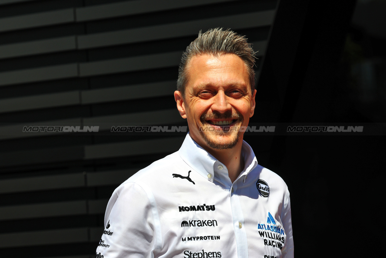 GP AUSTRIA, Gaetan Jego (FRA) Atlassian Williams Racing Gara Engineer.

29.06.2025. Formula 1 World Championship, Rd 11, Austrian Grand Prix, Spielberg, Austria, Gara Day.

- www.xpbimages.com, EMail: requests@xpbimages.com © Copyright: Batchelor / XPB Images