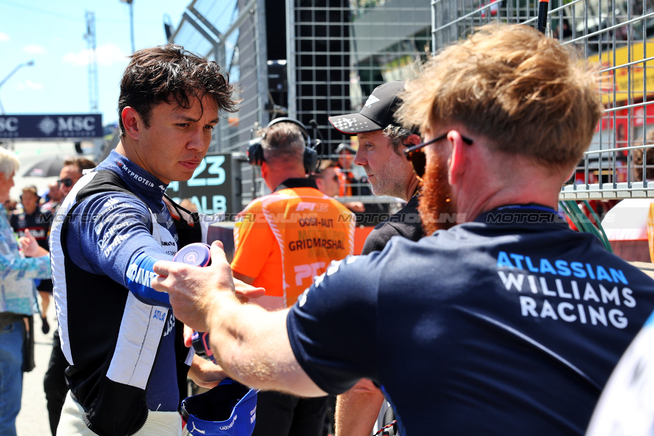 GP AUSTRIA, Alexander Albon (THA) Atlassian Williams Racing on the grid.

29.06.2025. Formula 1 World Championship, Rd 11, Austrian Grand Prix, Spielberg, Austria, Gara Day.

- www.xpbimages.com, EMail: requests@xpbimages.com © Copyright: Batchelor / XPB Images