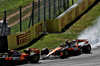GP AUSTRIA, Oscar Piastri (AUS) McLaren MCL39 locks up under braking as he battles for position with team mate Lando Norris (GBR) McLaren MCL39.

29.06.2025. Formula 1 World Championship, Rd 11, Austrian Grand Prix, Spielberg, Austria, Gara Day.

- www.xpbimages.com, EMail: requests@xpbimages.com © Copyright: Moy / XPB Images